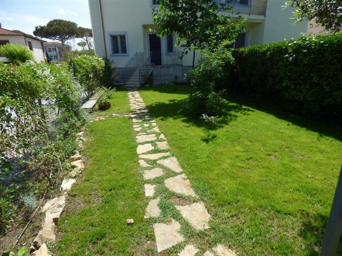 Complesso Primavera Tirrenia Extérieur photo